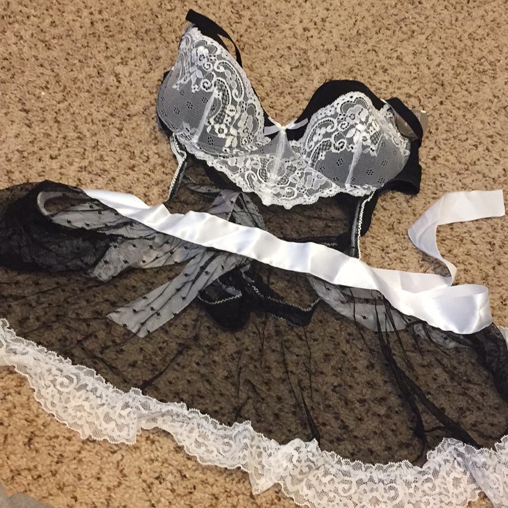 Secret treasures tie back lingerie w thong new